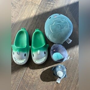 Green Dinosaur Slippers and Plush Toy Set